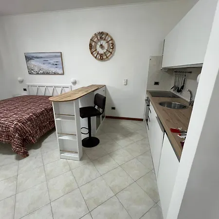 I 3 Moschettieri Vicino A Terme E Unitus, Parcheggio Libero Daire