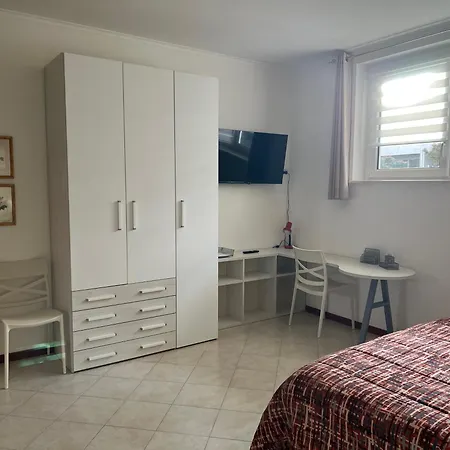 I 3 Moschettieri Vicino A Terme E Unitus, Parcheggio Libero * Viterbo